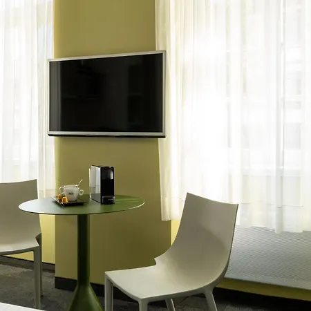 Diana Apartment *